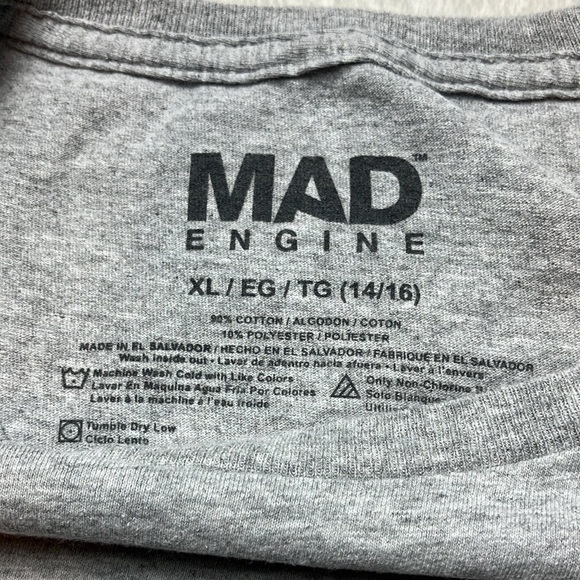 Mad Engine Youth XL Gray Graphic Skull Skater Keep Rollin Short Sleeve T-Shirt - Picture 2 of 3